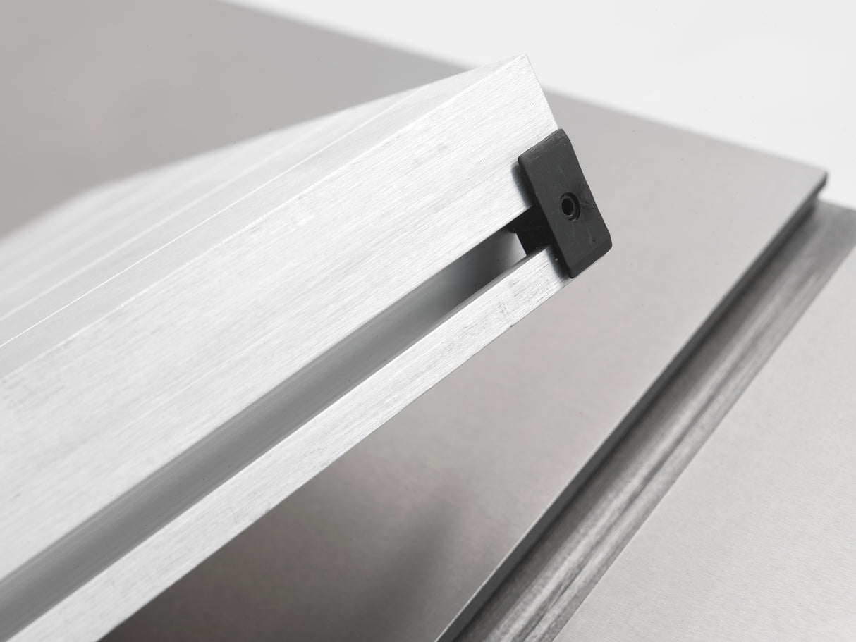 Record Power Sega a nastro Sabre-300