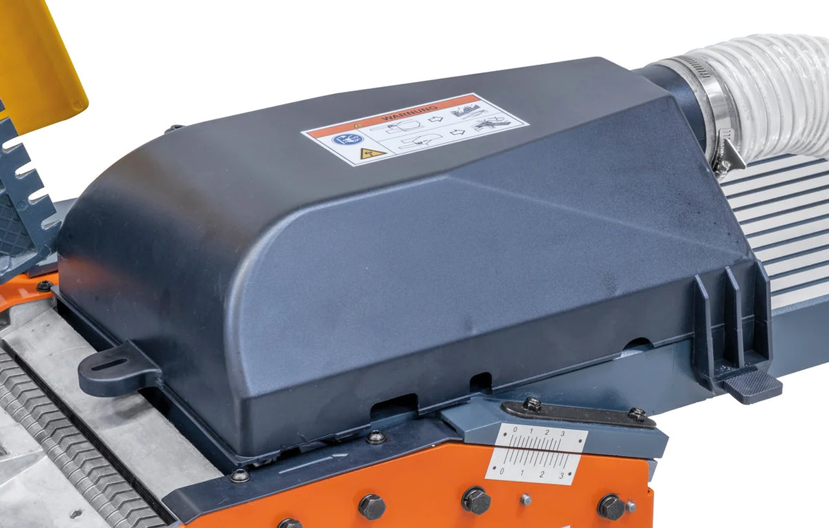 Cappa di aspirazione con tubo flessibile sulla pialla M4P FS 260 S
