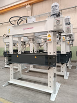 Presse plieuse Durendus Série DW Presse hydraulique 150 tonnes avec cylindre coulissant