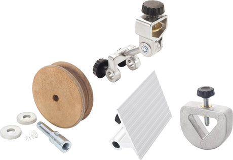 Vista del kit Record Power WG250-WP composto da dime di affilatura e ruota in cuoio profilata dedicate agli utensili da tornitura del legno.